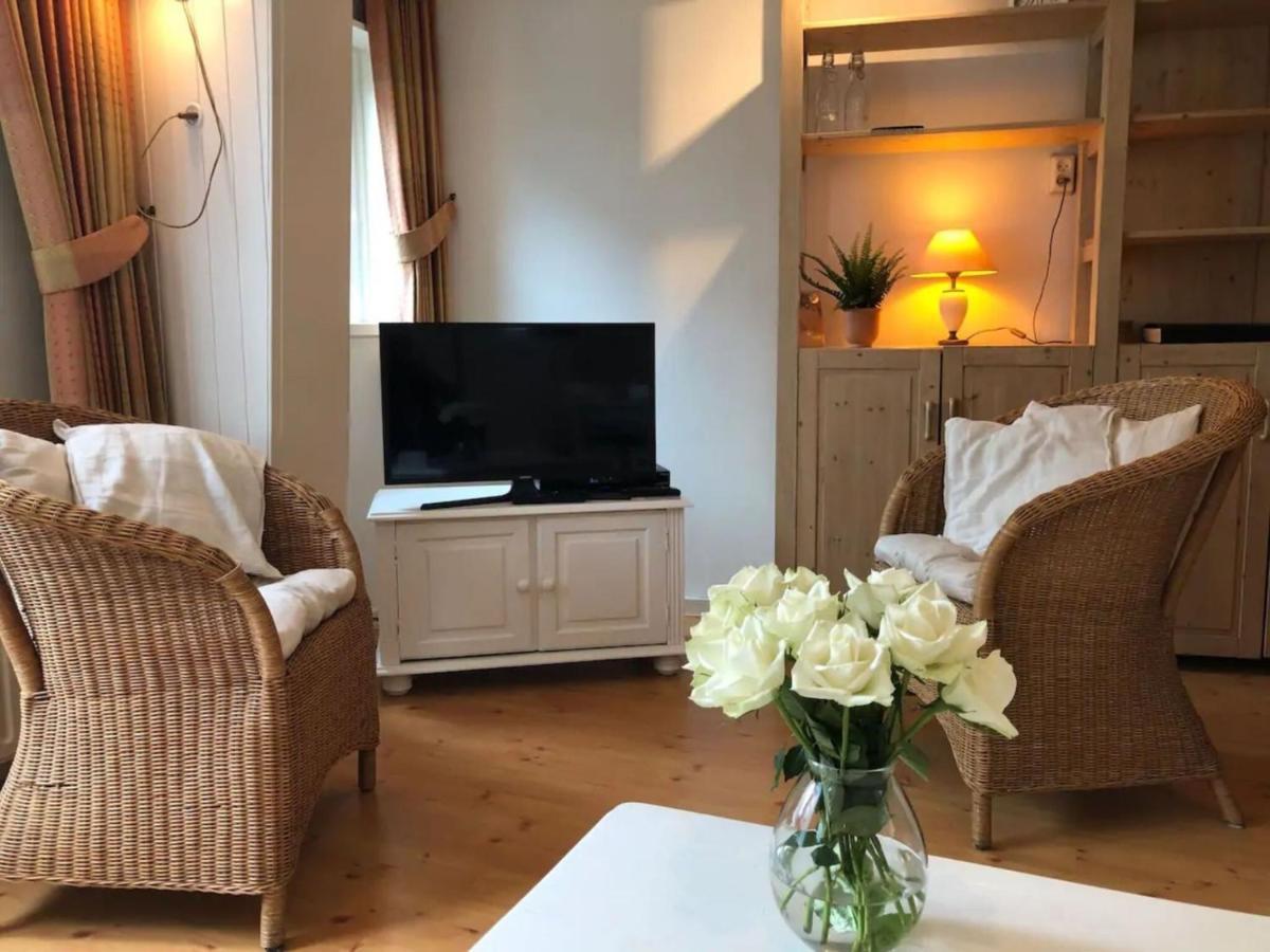 Quaint Holiday Home In Domburg With Terrace Buitenkant foto